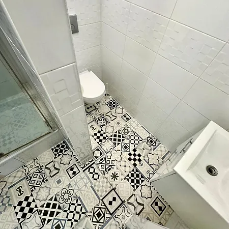 21 Apartment